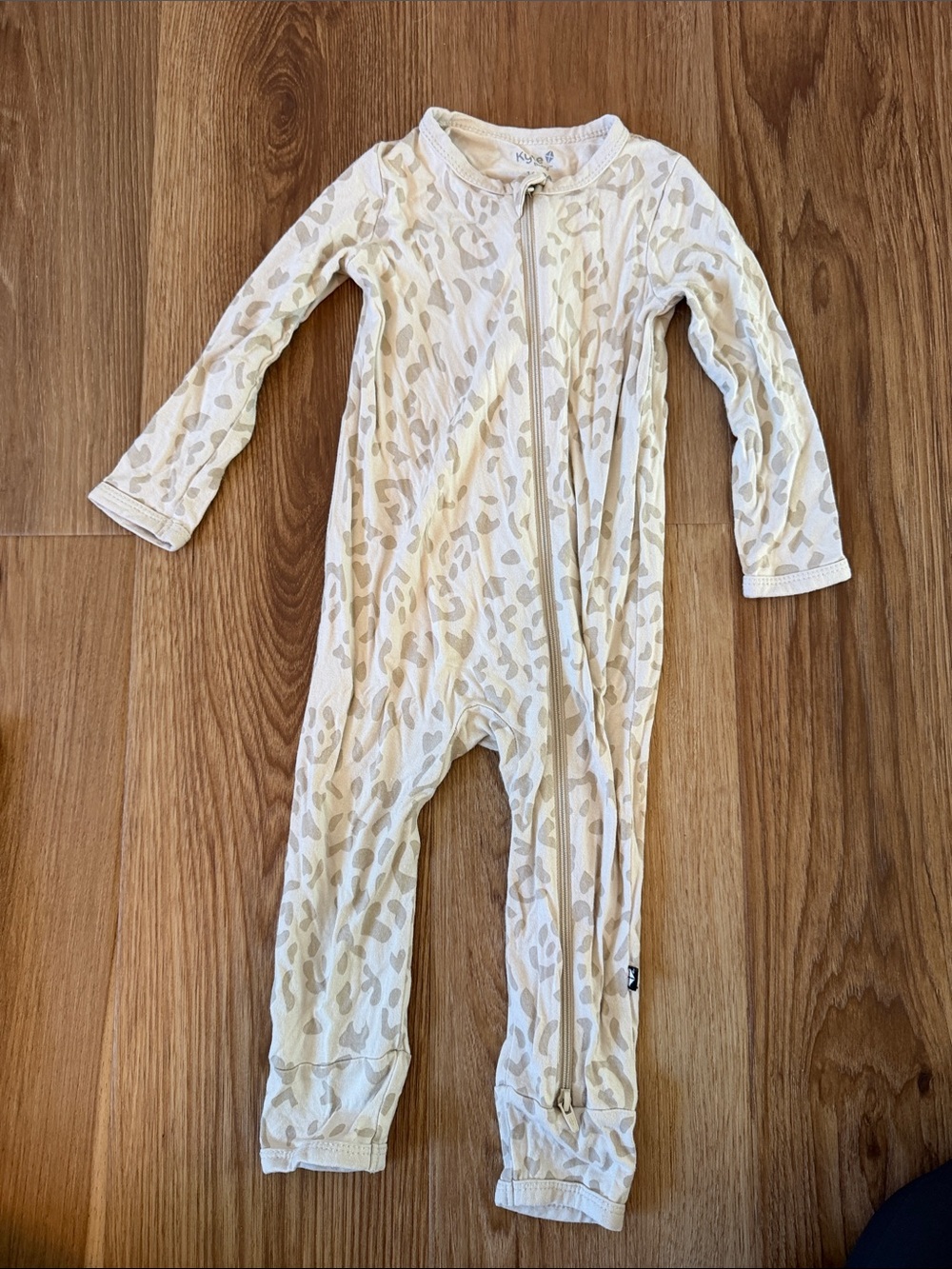 Kyte BABY Cream and Taupe Leopard-Print Zipper One-Piece